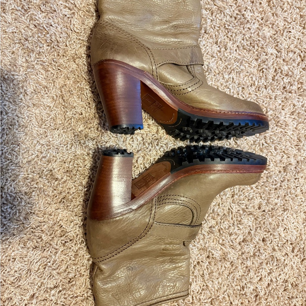 Frye Light Brown Leather Footwear - Picture 4 of 8